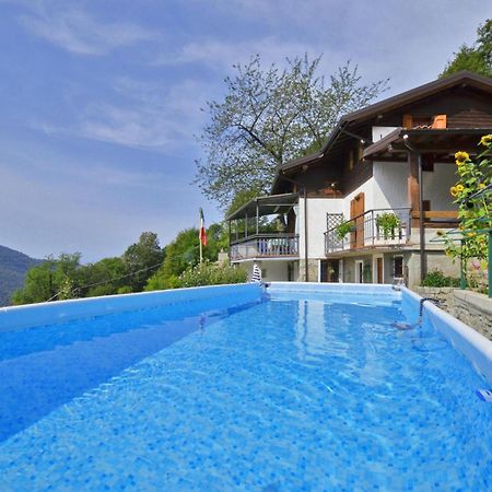 Casa Busso - Happy Rentals Esino Lario Luaran gambar