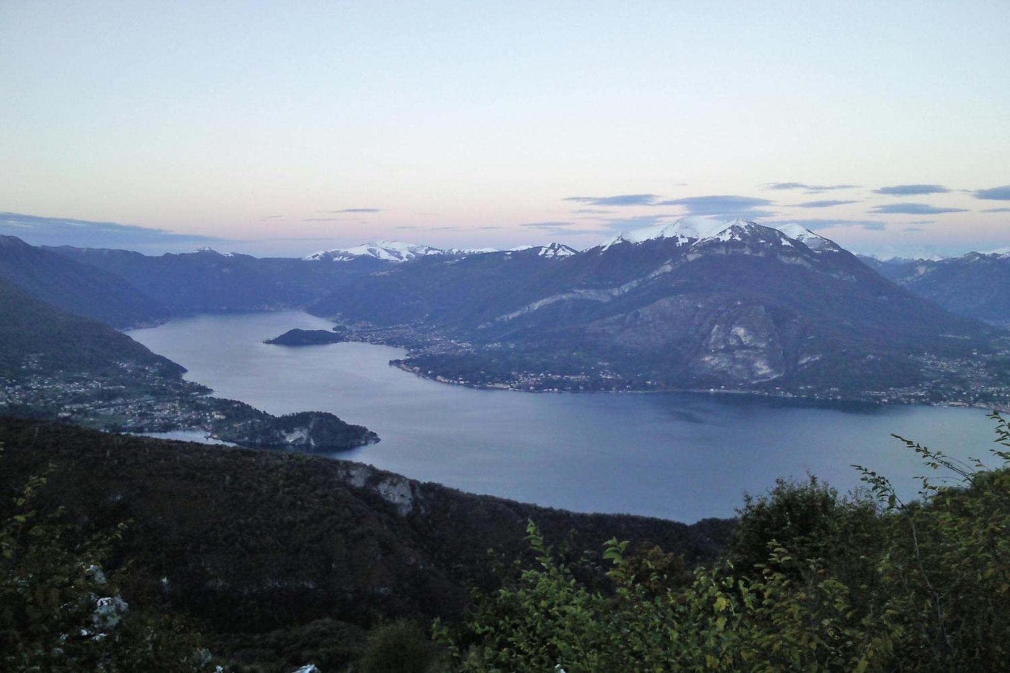 Casa Busso - Happy Rentals Esino Lario Luaran gambar