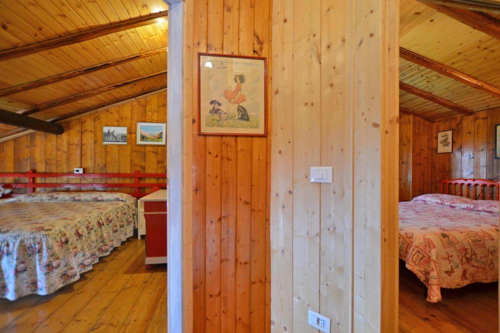 Casa Busso - Happy Rentals Esino Lario Luaran gambar