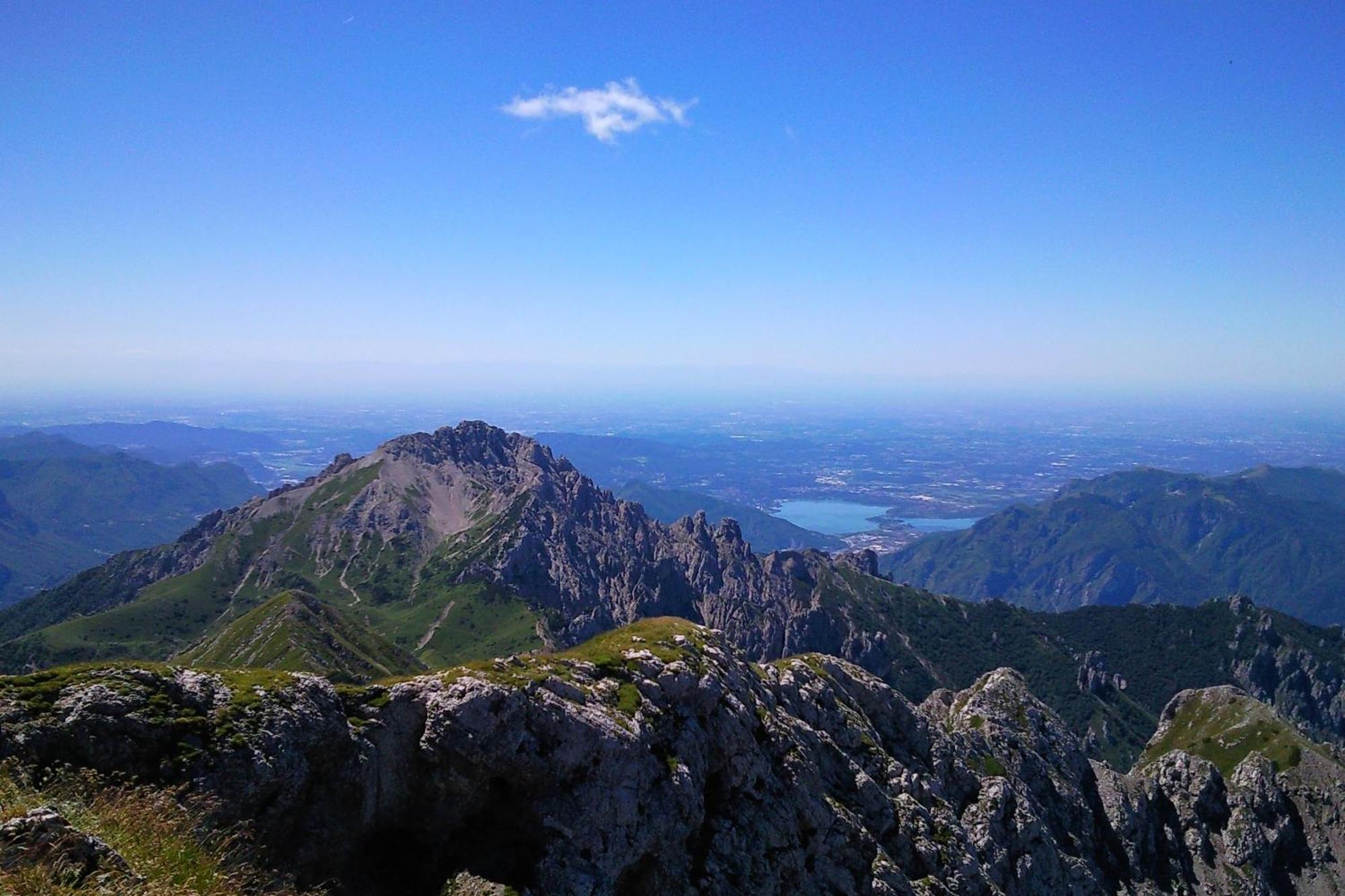 Casa Busso - Happy Rentals Esino Lario Luaran gambar