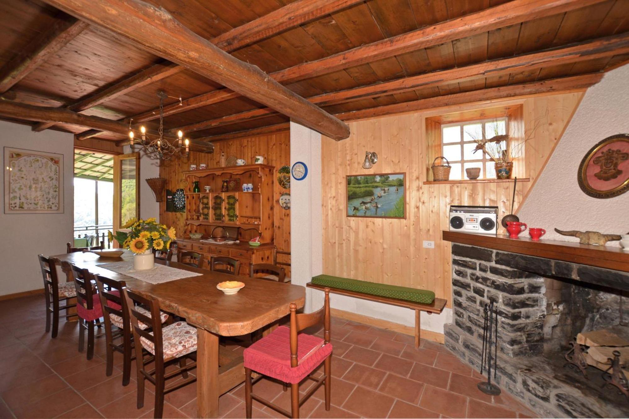 Casa Busso - Happy Rentals Esino Lario Luaran gambar